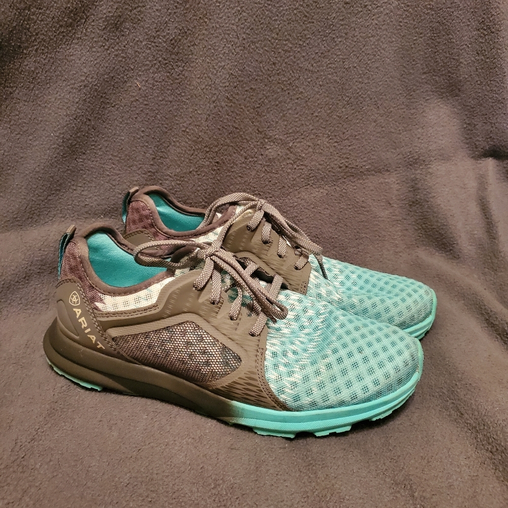 Womens Ariat tennis shoes size 6.5